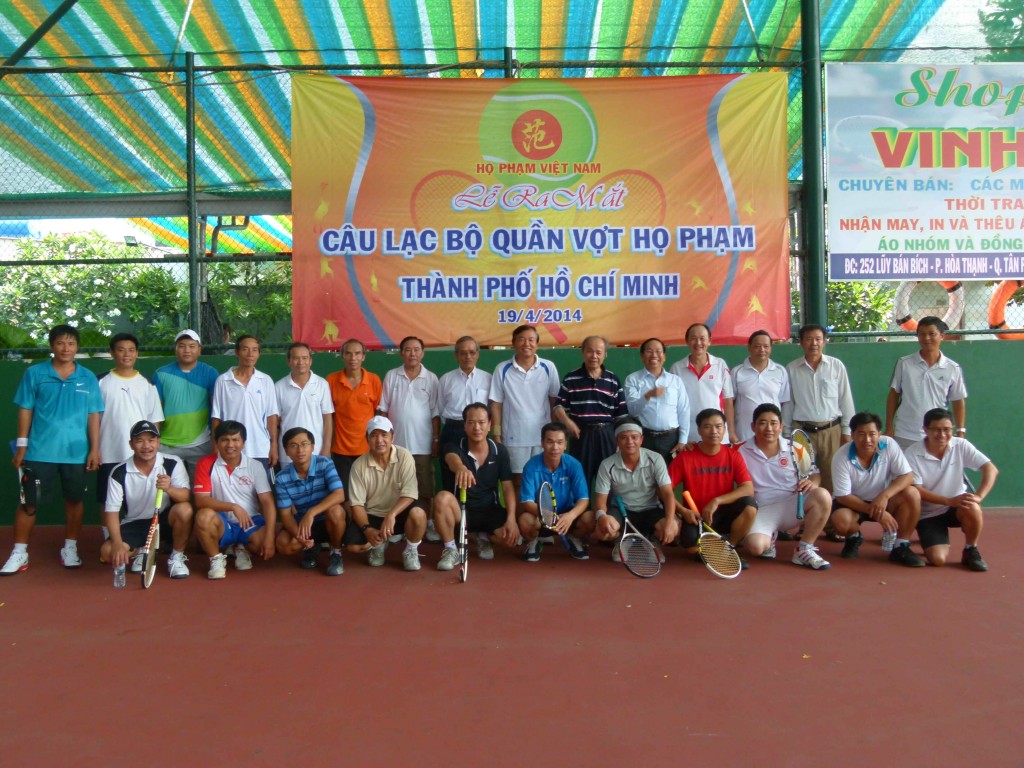Thành viên clb quần vợt HP TPHCM