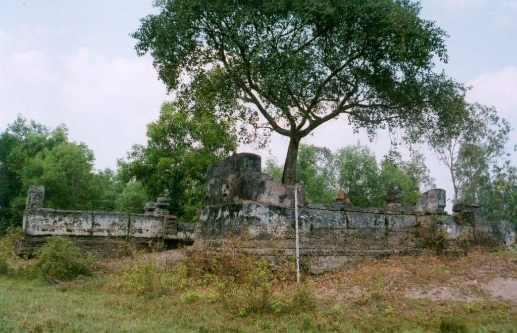 Khu mộ trung tâm Gò Cây Quéo